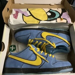Nike Blue and Yellow Sneakers